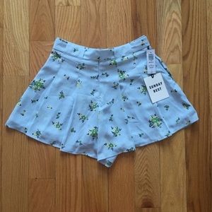 Aritzia | Westley Floral Shorts